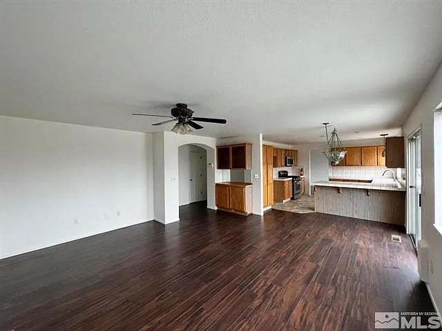 7931 Sand Pebble Dr — Photo 5