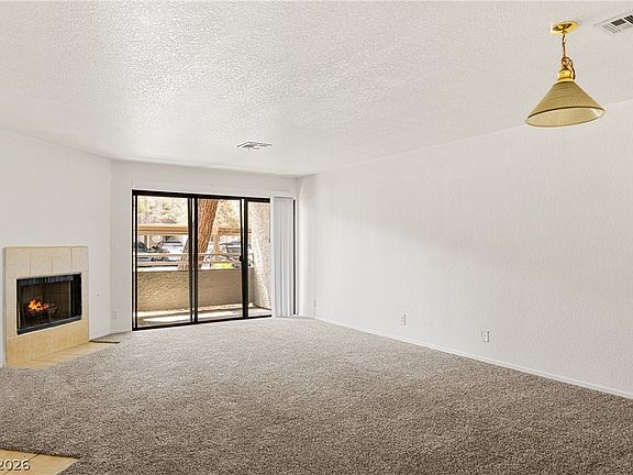4th image of 5024 S Rainbow Blvd Unit 103