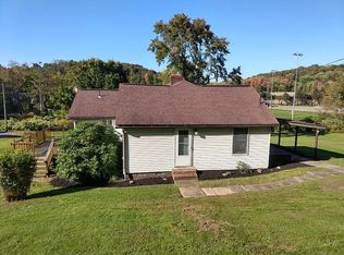 129 Warrendale Bakerstown Rd, Mars, PA 16046