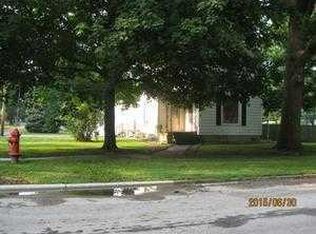503 E Main St, Arcola, IL 61910