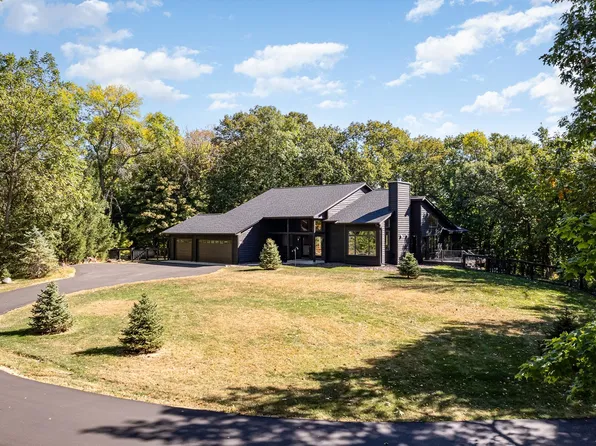 1720 Retreat Cir, Mound, MN 55364