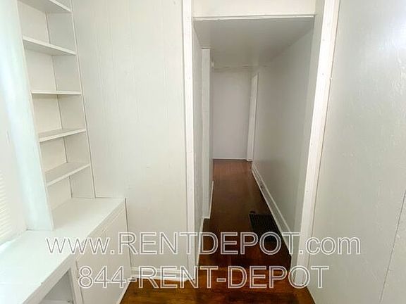 3rd image of 1231 Culver Dr #A