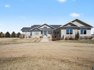 45054 233rd St, Madison, SD 57042