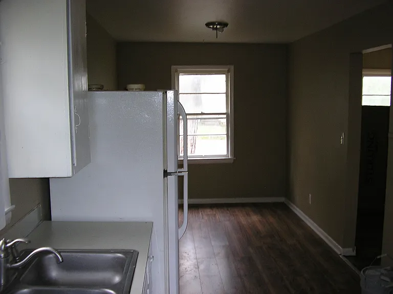 1529 Parkhurst Dr — Photo 12