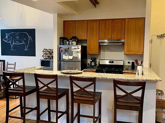 2nd image of 2041 W North Ave APT 1