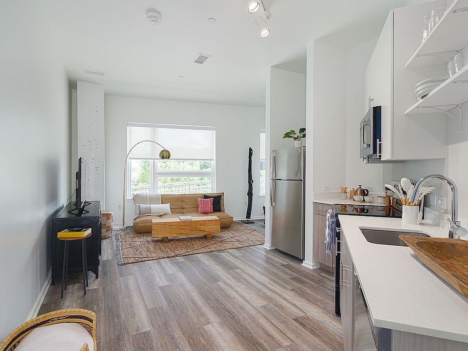 Jr 1 Bedroom Model