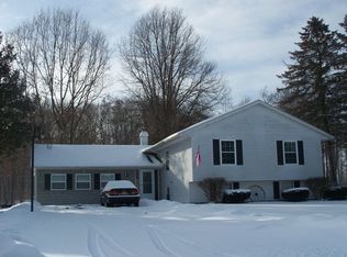 6548 Fairview Ln, Rome, NY 13440