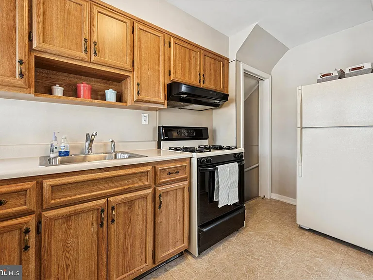 8711 Old Line Rd — Photo 9