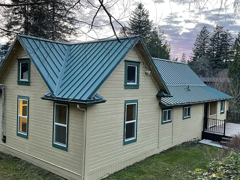 671 Butler Loop Rd — Photo 3