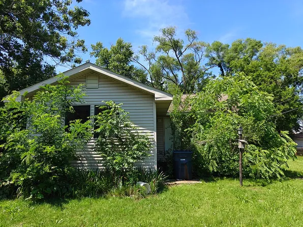 412 Broadway St, Michigan City, IN 46360