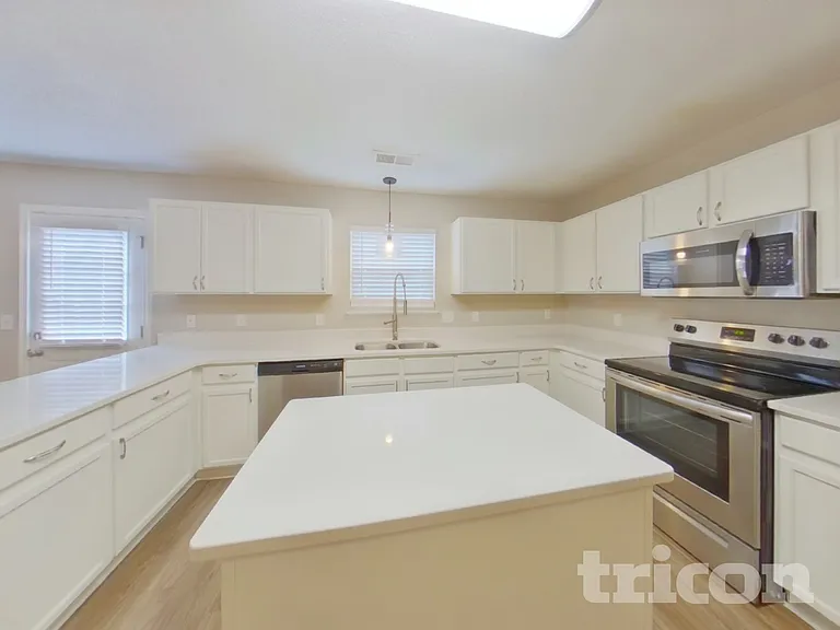 237 Tea Olive Ave — Photo 6