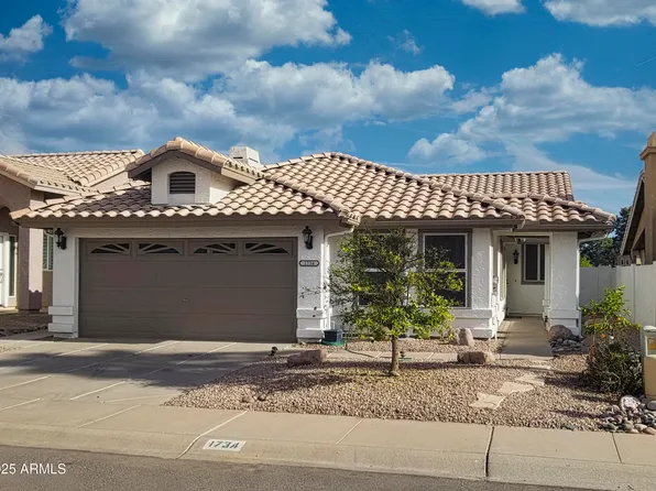1734 E COMMONWEALTH Circle, Chandler, AZ 85225