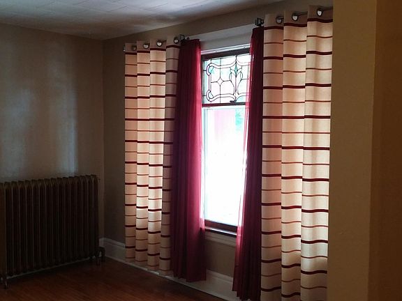 3rd image of 34 Burch Ave