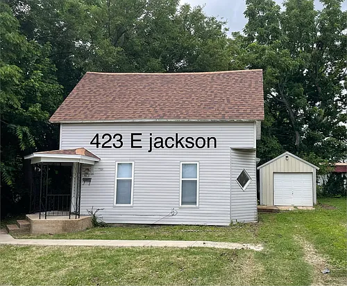 423 E Jackson St Photo 1