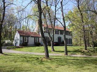 61 Grandin Dr, Flemington, NJ 08822