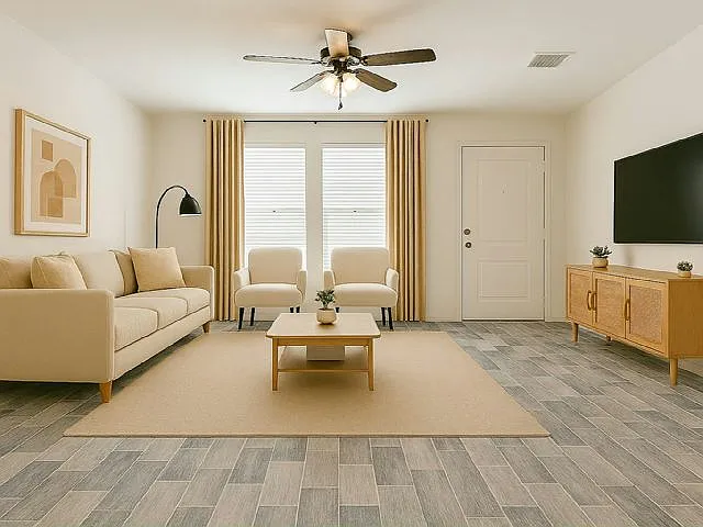 3 bed, 2.0 bath, 1120 sqft, $1,990 — Photo 2