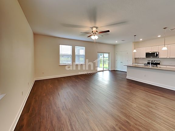 3rd image of 33911 Night Lily Dr