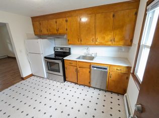 26 Homestead Ave APT 6, Warren, RI 02885