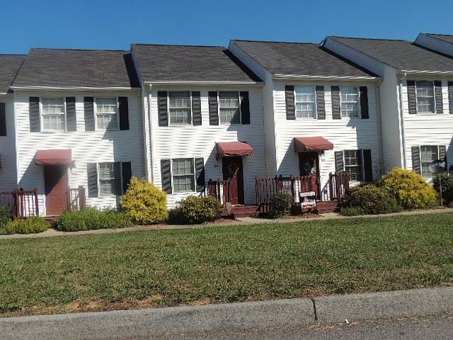 1st image of 255 Beaverview Dr #255