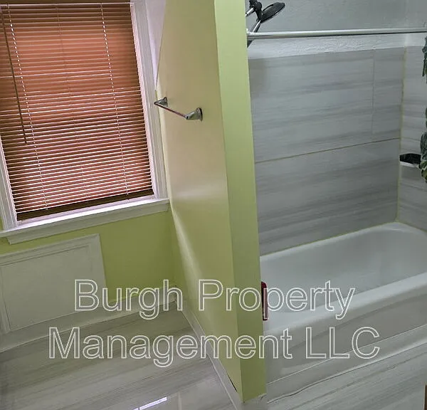 502 Walnut Ave #3 — Photo 3
