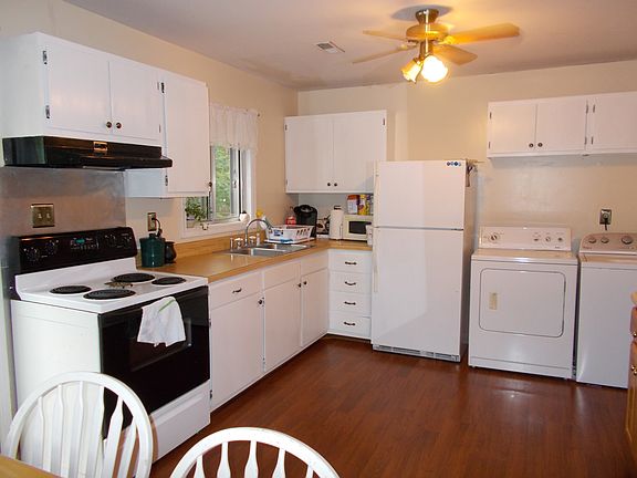 New laminate flooring! 