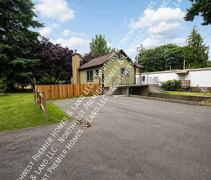 2690 Erlands Point Rd NW — Photo 18