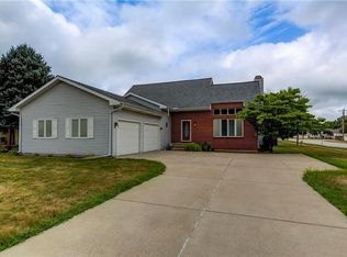 4689 Trevino Ln, Decatur, IL 62526