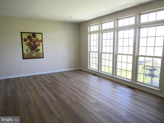 3rd image of 645 Blanca Ct