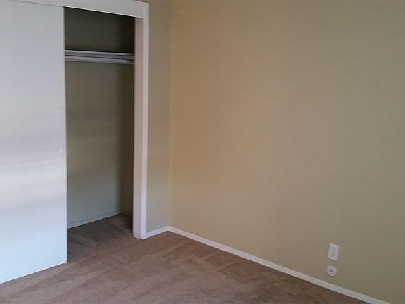 3rd image of 1278 N 10th Ave