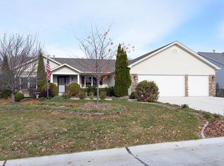 1429 Kearney Dr, Dardenne Prairie, MO 63368