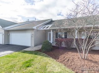 1100 Fountain View Cir UNIT 2, Holland, MI 49423