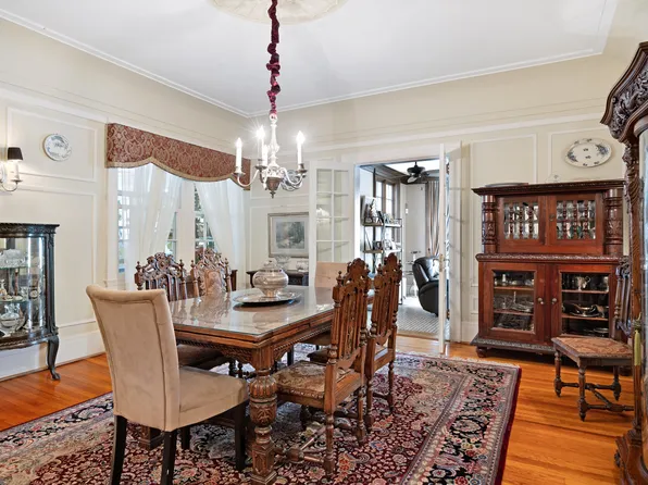 127 Beverly Road image 28 of 57