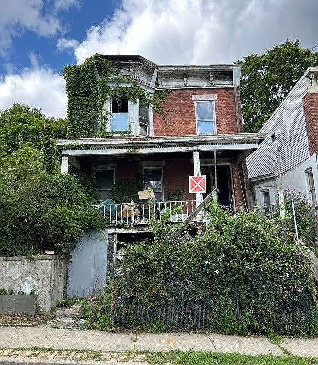 1st image of 74 Farrington Street