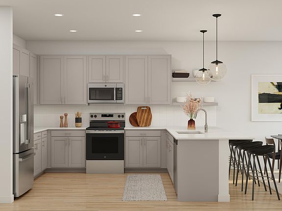 4th image of 16695 N Lunar Street