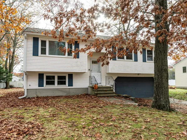 355 Holt Avenue, Manchester, NH 03109