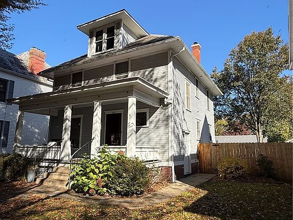 2nd image of 522 6th St