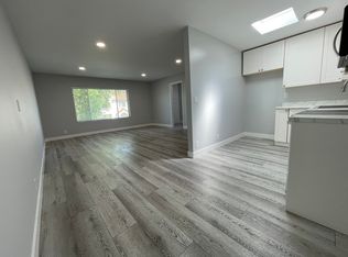 7251 Amigo Ave #18, Reseda, CA 91335