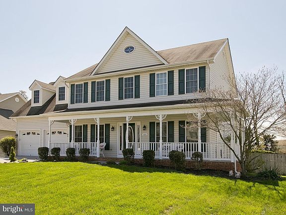 5th image of 105 Lucy Long Ct