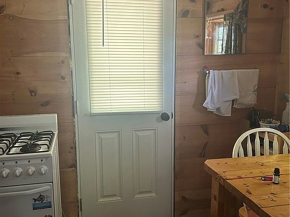 3rd image of 26 Union Valley Rd