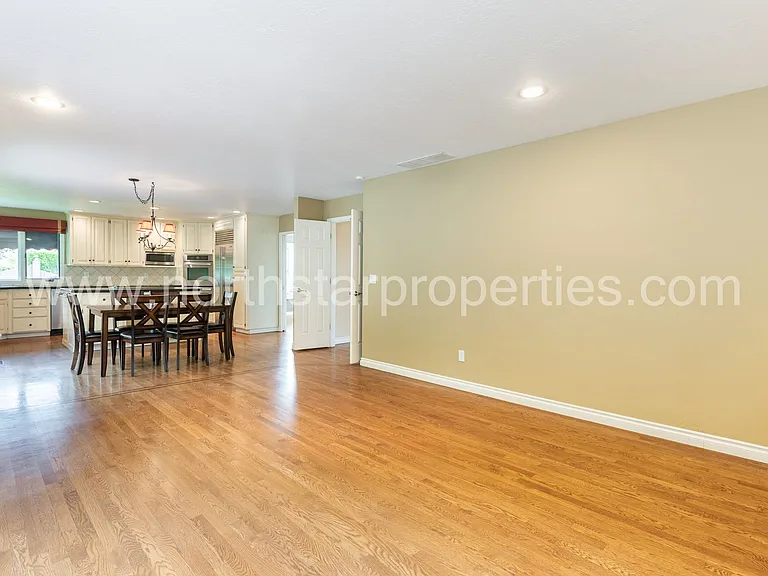 16754 Quail Ct — Photo 16