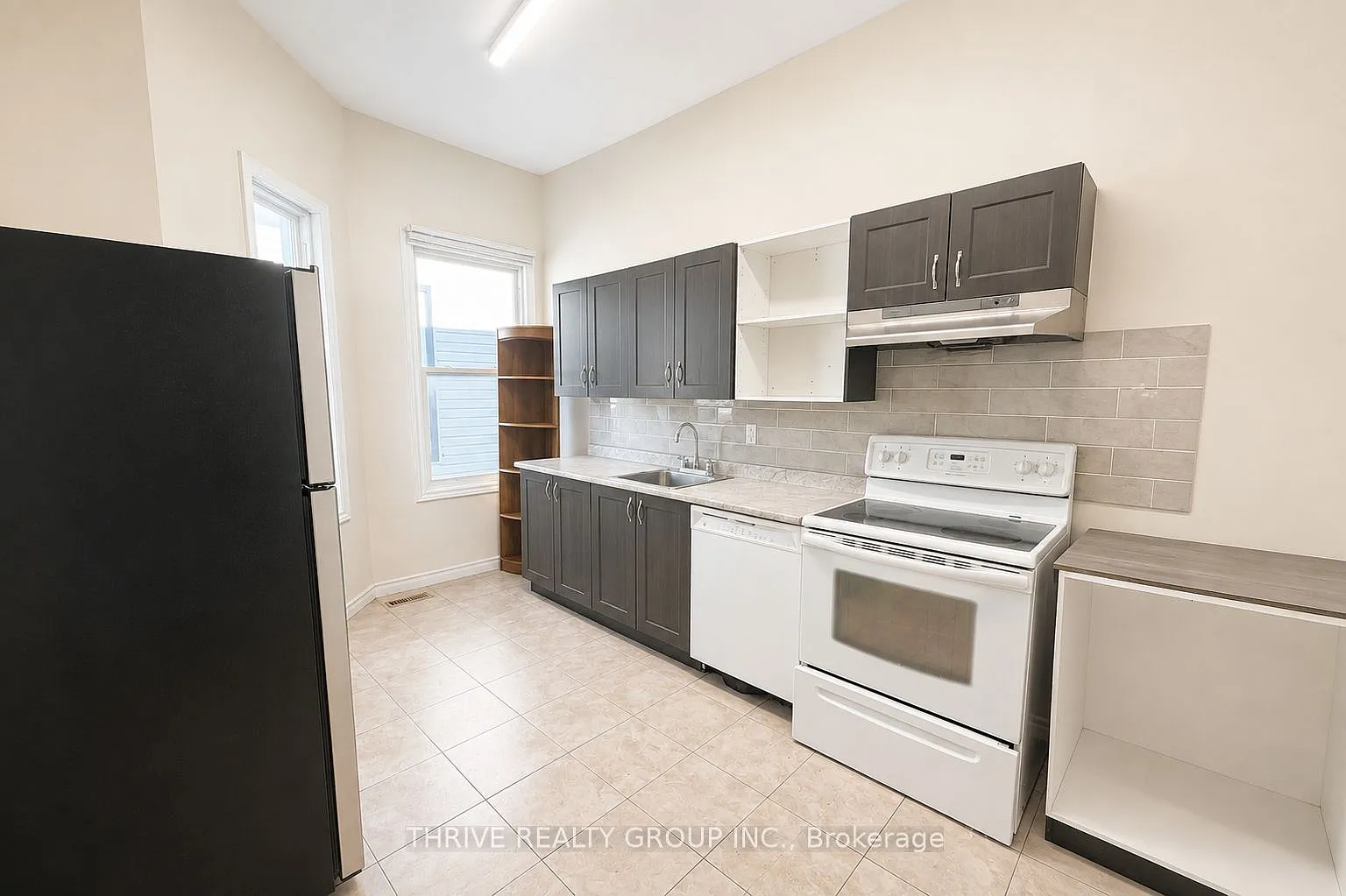 2 bed, $1,550 — Photo 4