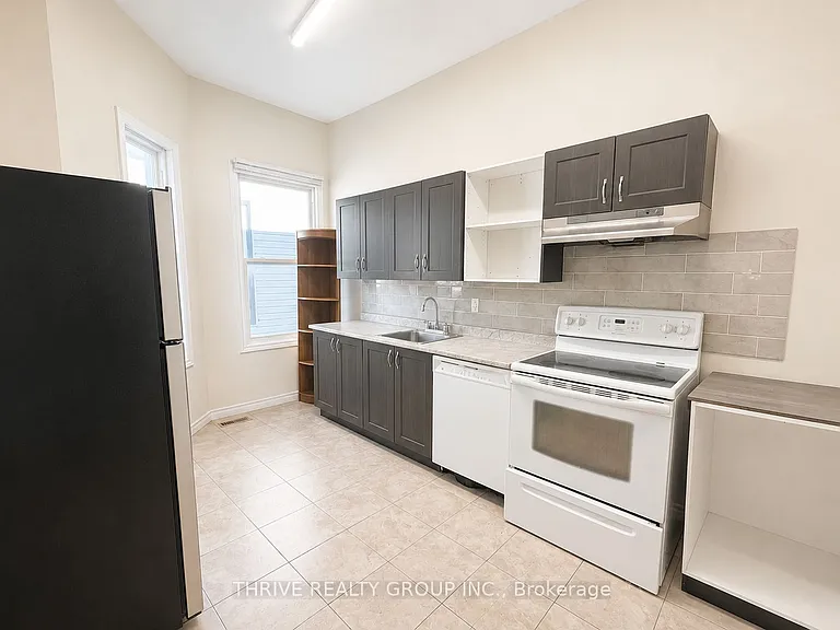 220 Hamilton Rd #REAR — Photo 4