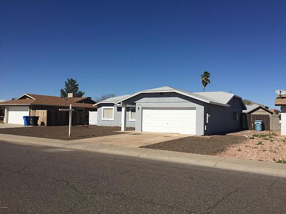 3rd image of 11122 W Sells Dr