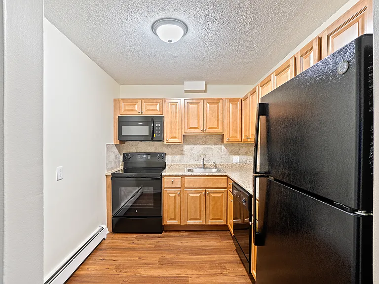Landings on the Trail Apartment Homes — Photo 12