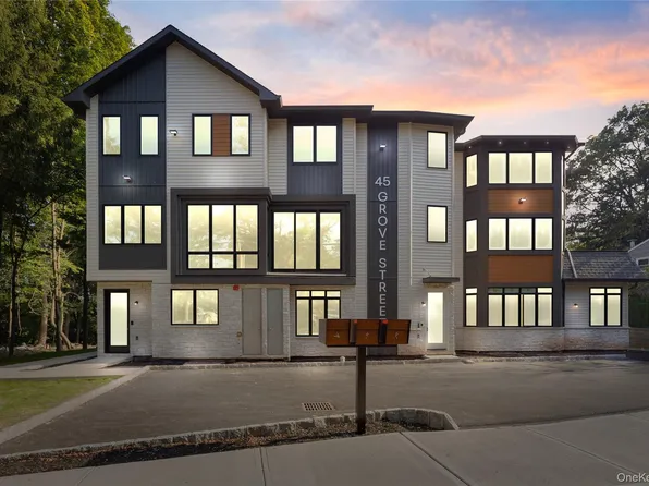 45 Grove Street #201, Monsey, NY 10952