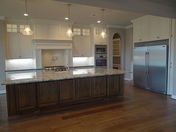 Gourmet Kitchen Huge Island