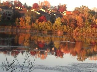 1500 Summit Shores Dr, Burnsville, MN 55306