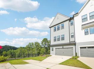 4822 Cypress Tree Ln, Raleigh, NC 27612