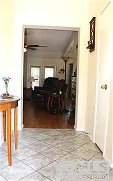 2nd image of 817 Applewood Dr