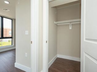 242 Beacon Ave #302, Jersey City, NJ 07306